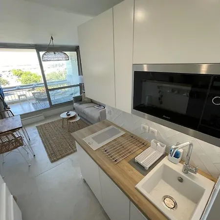 La Terrasse Sur Le Port -