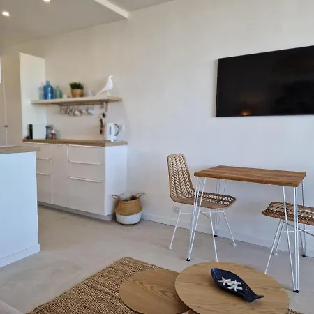 La Terrasse Sur Le Port - * La Rochelle (Charente-Maritime)