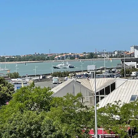 La Terrasse Sur Le Port - *
