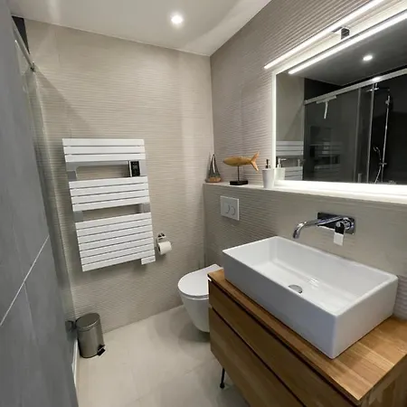 La Terrasse Sur Le Port - La Rochelle (Charente-Maritime)